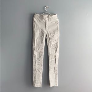 American Eagle White Jeans